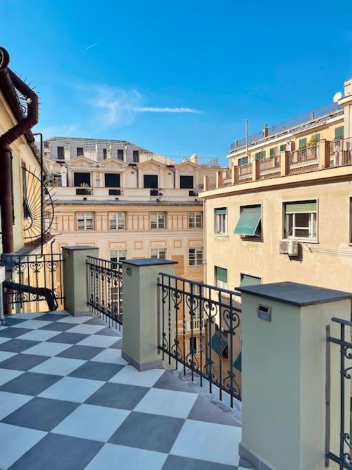 Monolocale Di Pregio Palazzo Dei Rolli Apartment Genoa Luaran gambar