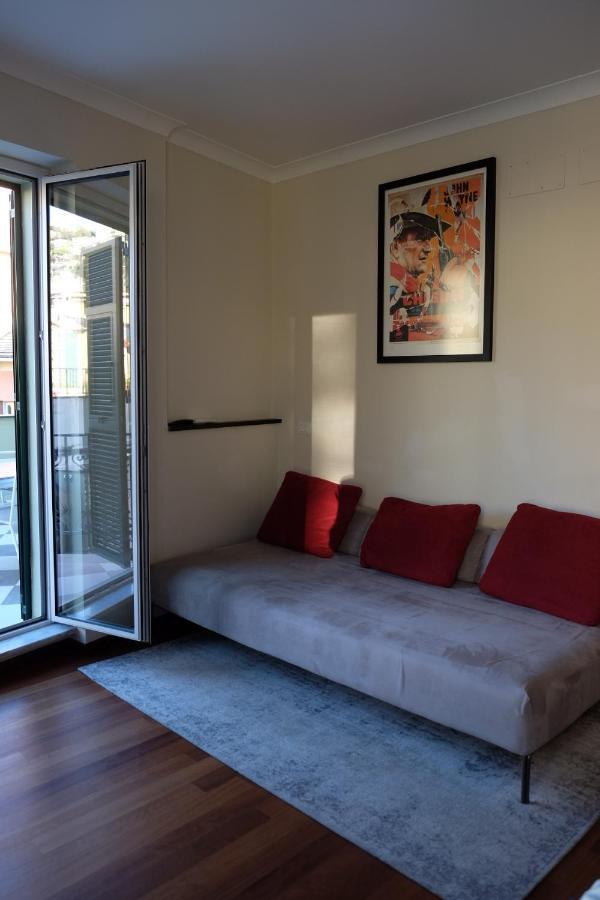 Monolocale Di Pregio Palazzo Dei Rolli Apartment Genoa Luaran gambar