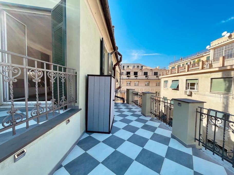 Monolocale Di Pregio Palazzo Dei Rolli Apartment Genoa Luaran gambar