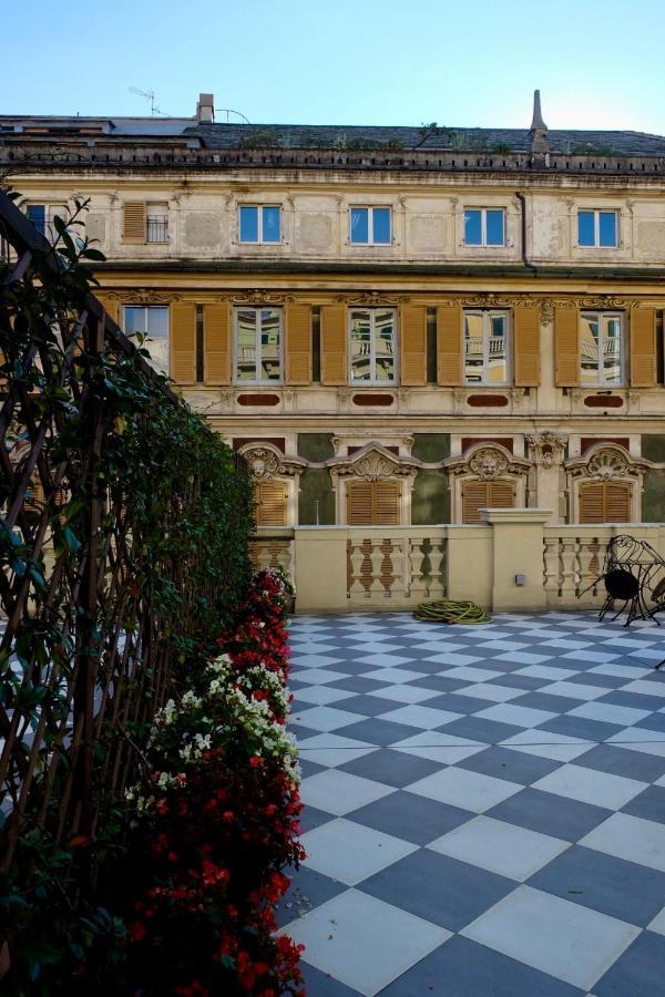 Monolocale Di Pregio Palazzo Dei Rolli Apartment Genoa Luaran gambar