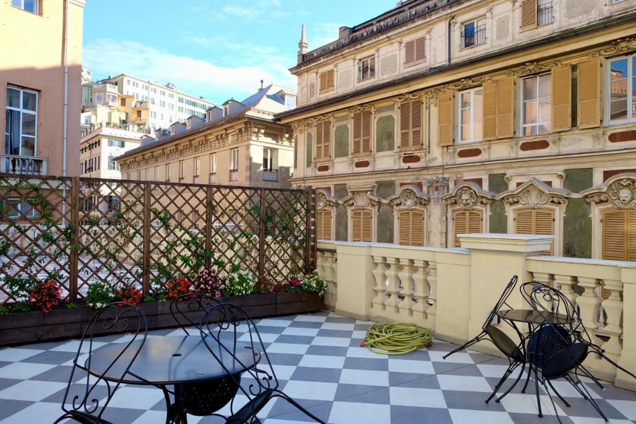 Monolocale Di Pregio Palazzo Dei Rolli Apartment Genoa Luaran gambar